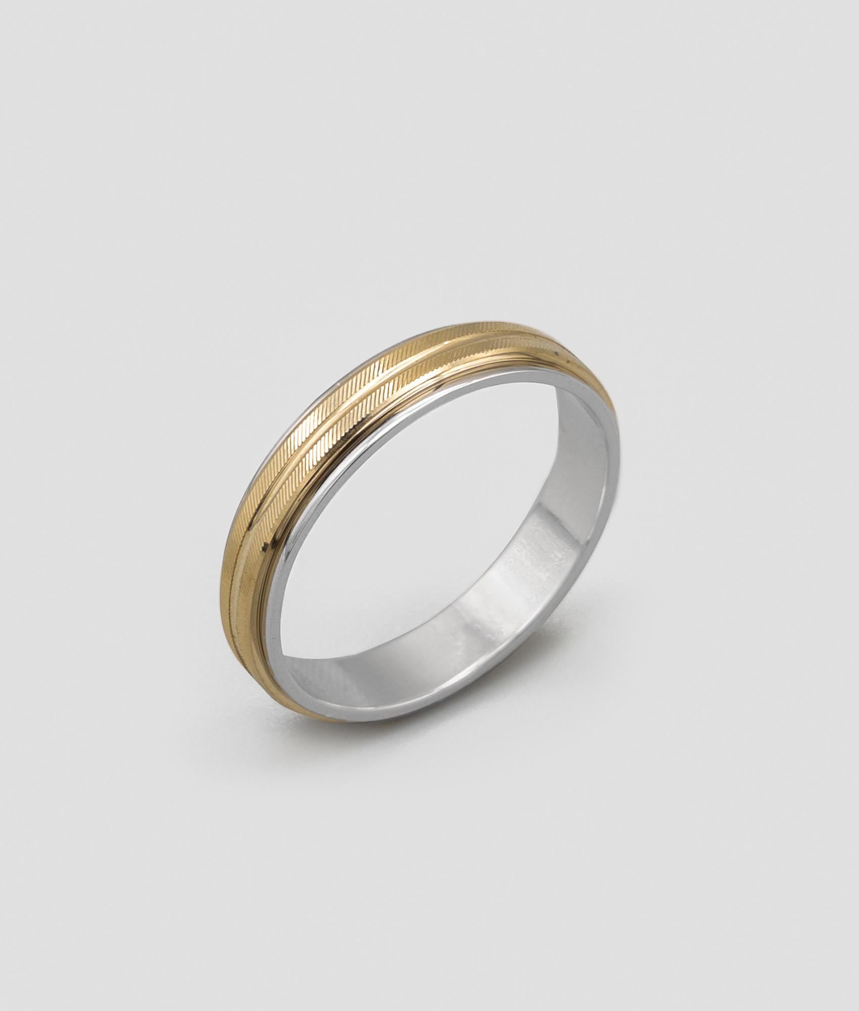 Aliança anilha com friso