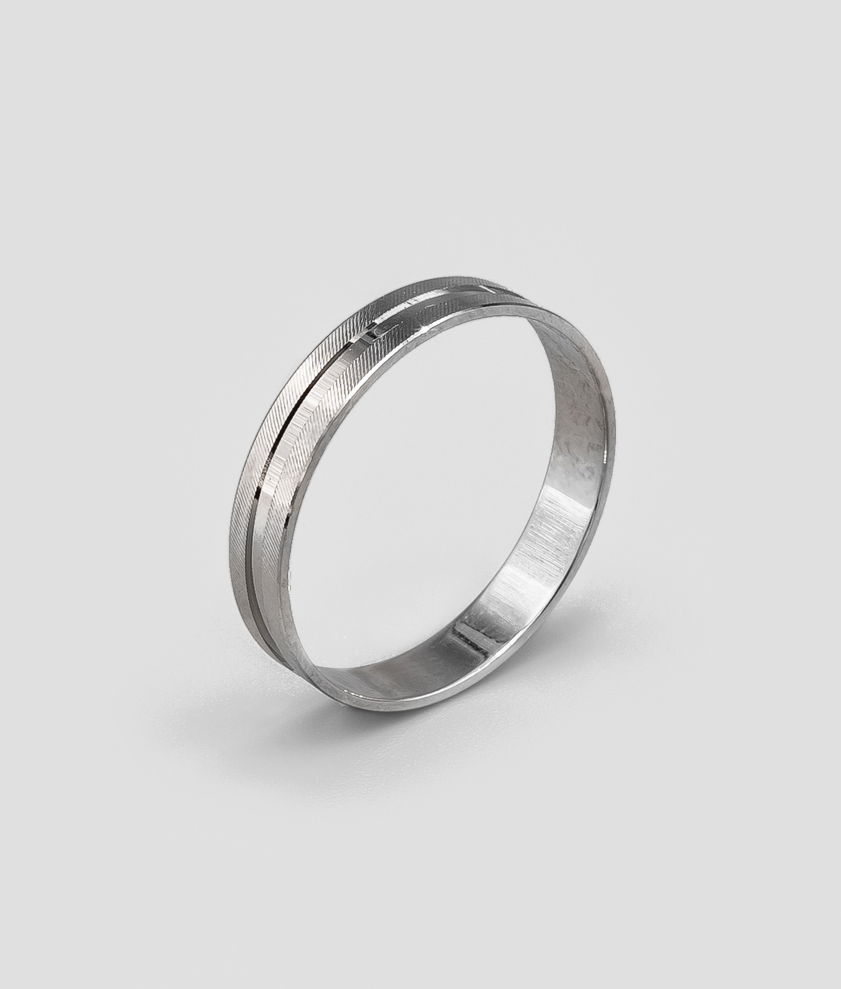 Aliança anilha com friso